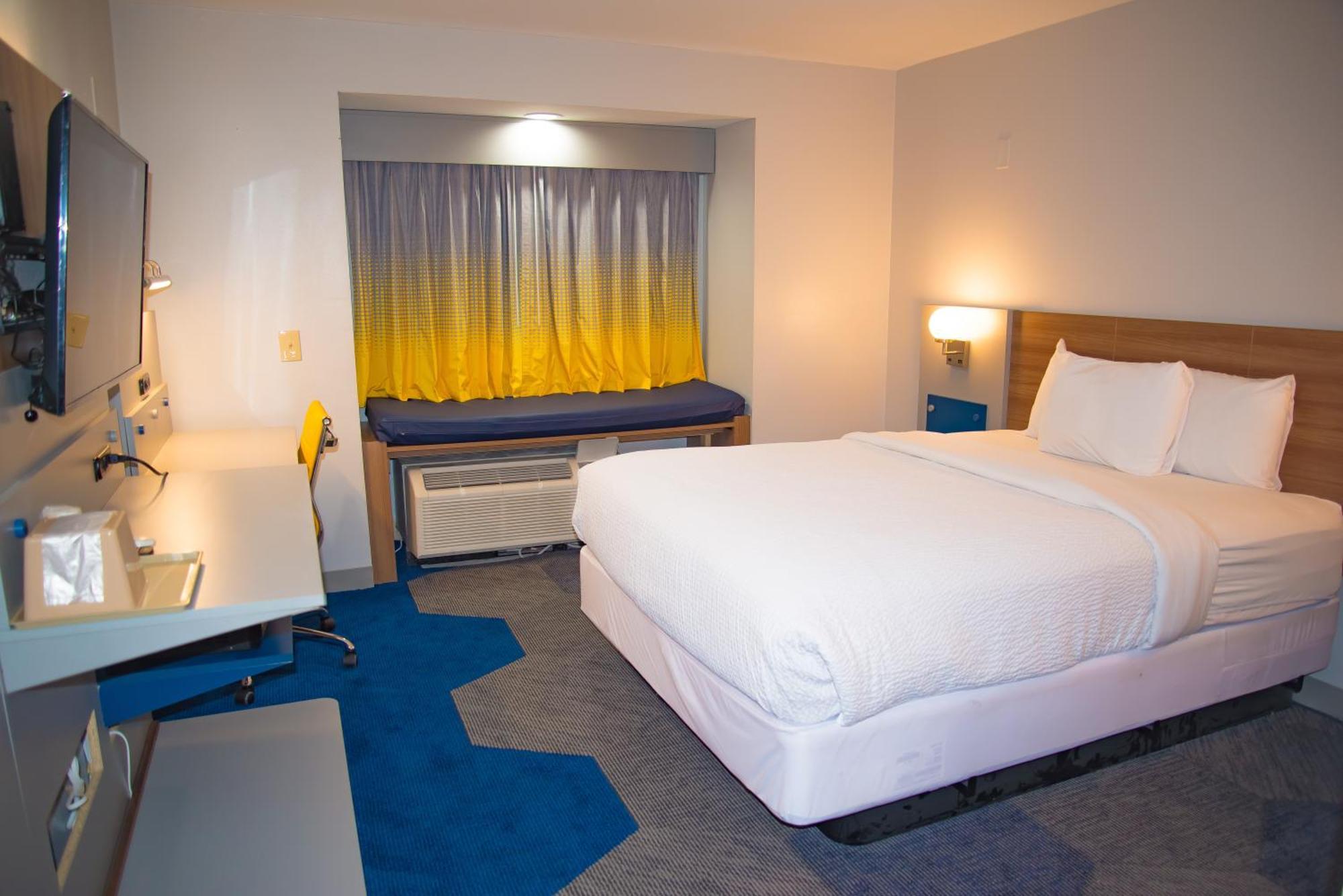 Microtel Inn & Suites By Wyndham Daphne Buitenkant foto