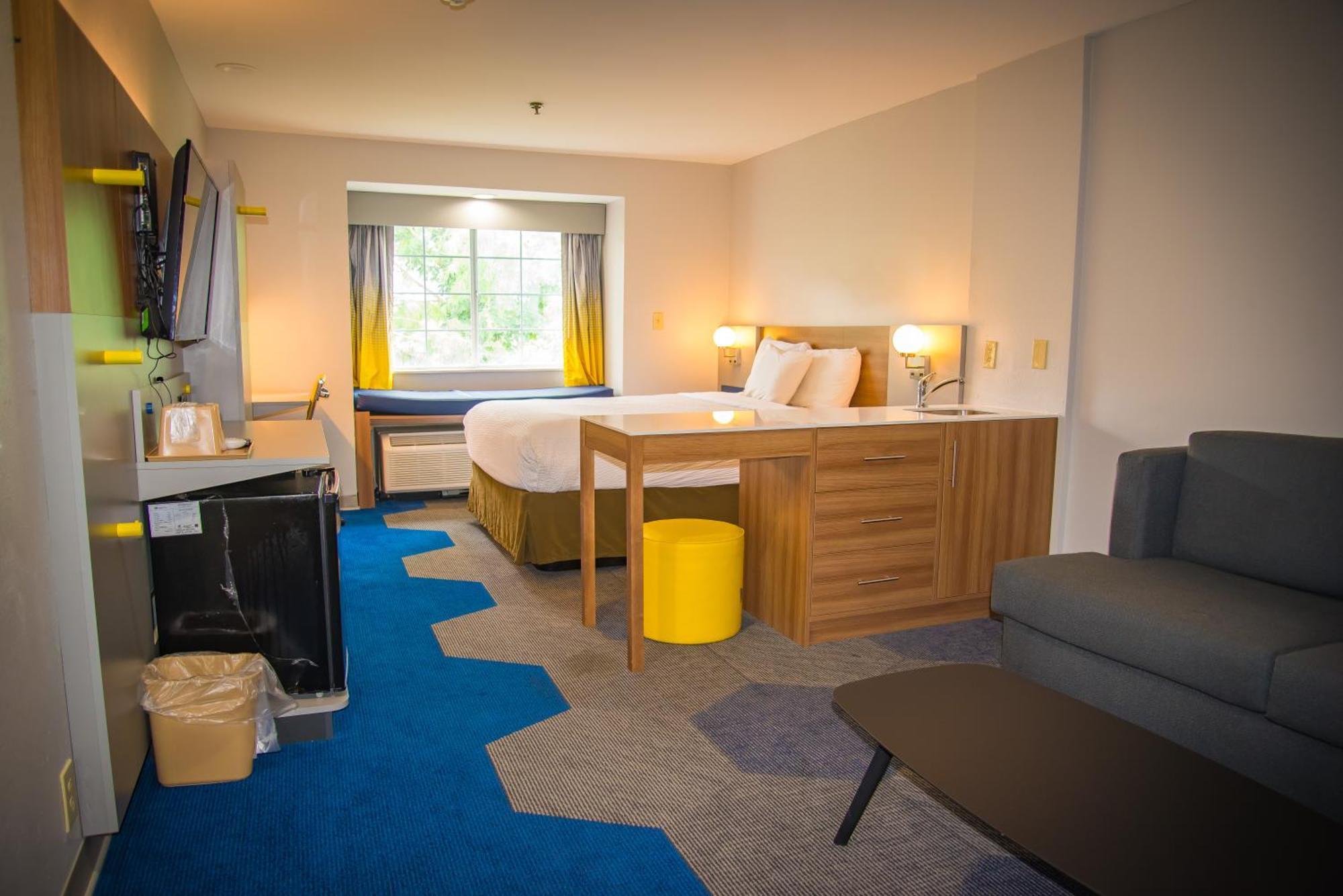 Microtel Inn & Suites By Wyndham Daphne Buitenkant foto