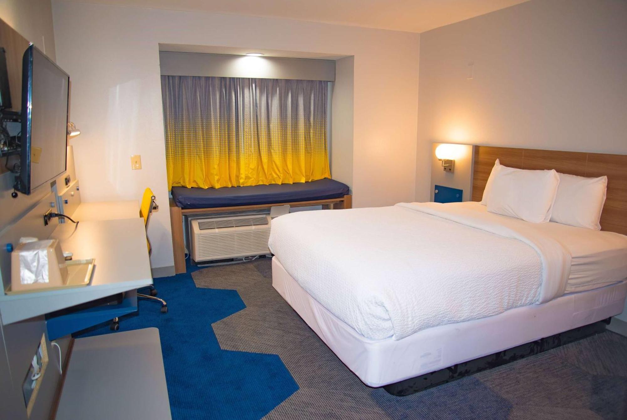 Microtel Inn & Suites By Wyndham Daphne Buitenkant foto